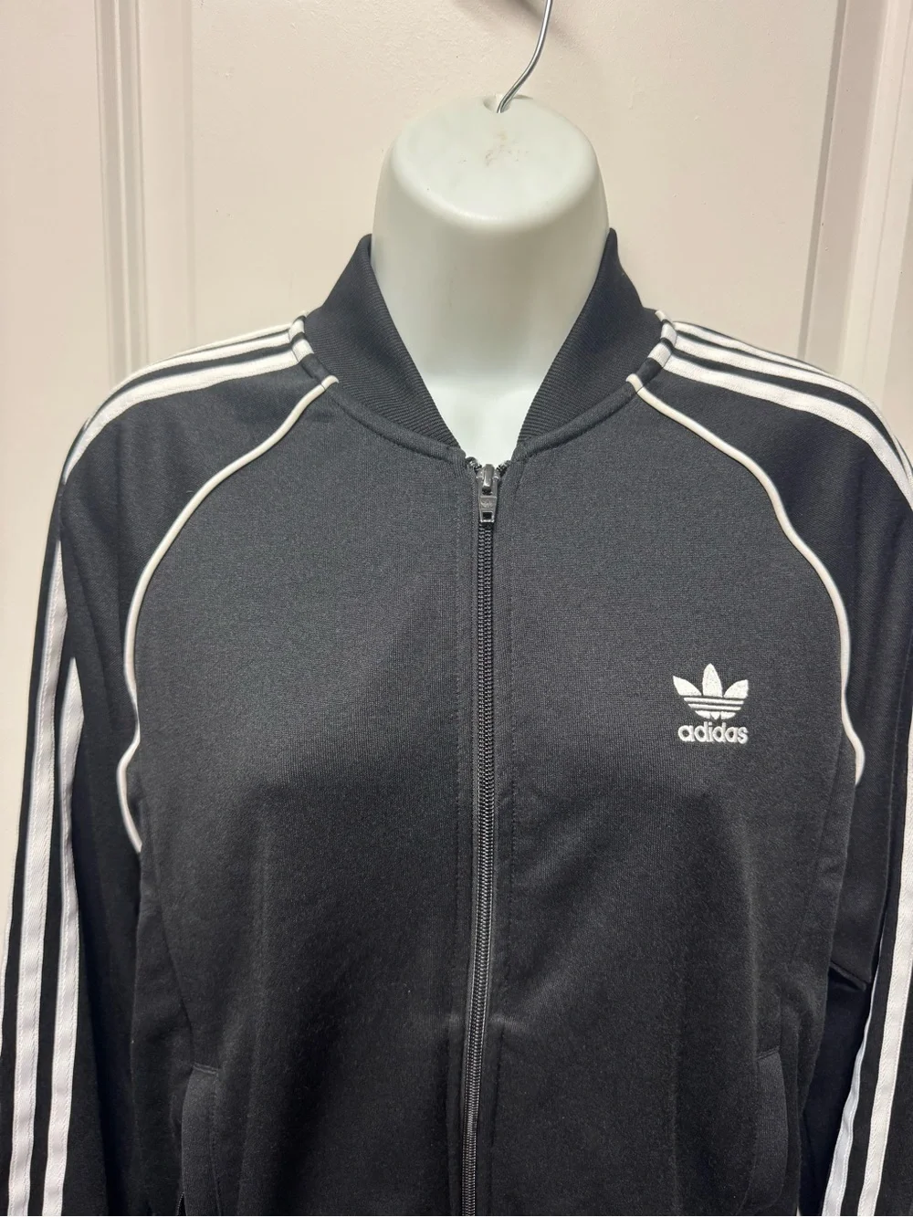 adidas Originals SST Black Track Jacket Men Women Medium White 3-Stripes Trefoil